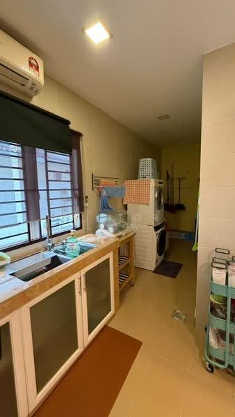 Rumah Teres 2-Tingkat untuk Dijual di Seksyen 5 (Kota Damansara) - Victor Liew - Kitchen - PropertyGuru.com.my