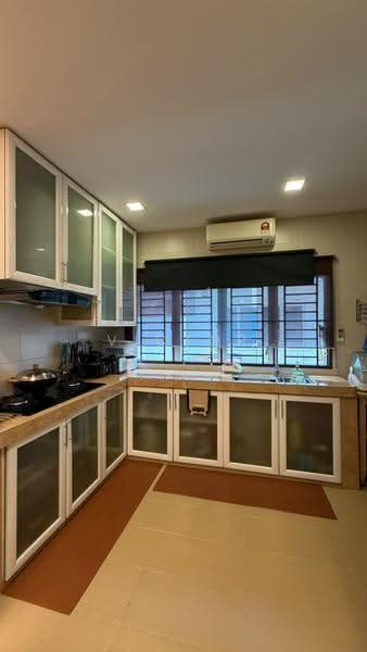 Rumah Teres 2-Tingkat untuk Dijual di Seksyen 5 (Kota Damansara) - Victor Liew - Kitchen - PropertyGuru.com.my