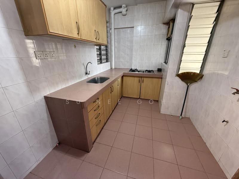 Flat for Sale at Permata Fadason - Su Nee Goh - Kitchen - PropertyGuru.com.my