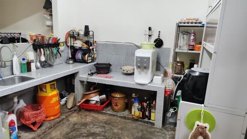 Rumah Teres 2-Tingkat untuk Dijual di Taman Skudai Baru (Skudai) - Jayden Ng - Kitchen - PropertyGuru.com.my
