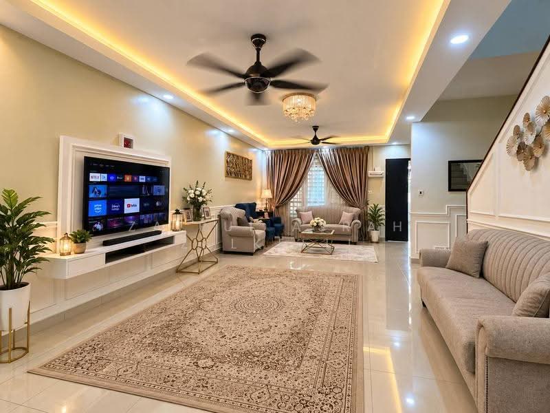 Rumah Teres 2-Tingkat untuk Dijual di Bandar Baru Bangi (Selangor) - Zairul Asrah Zulkefli - Living Room - PropertyGuru.com.my