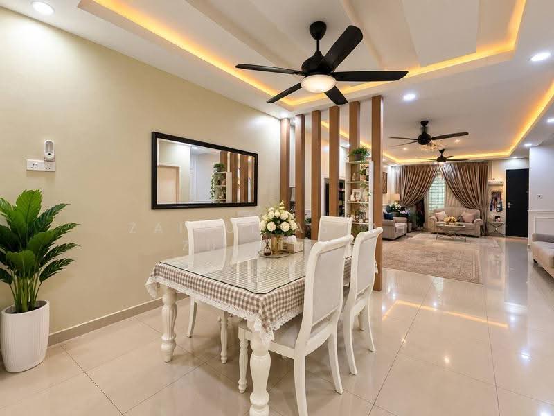 Rumah Teres 2-Tingkat untuk Dijual di Bandar Baru Bangi (Selangor) - Zairul Asrah Zulkefli - Dining Room - PropertyGuru.com.my
