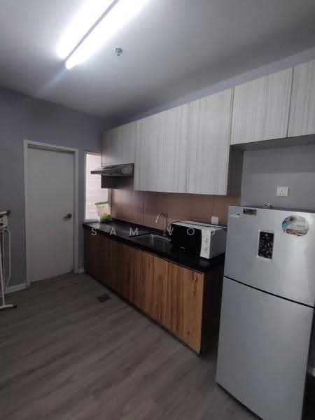 Condominium for Rent at Mutiara Ville - Sam Voo - Kitchen - PropertyGuru.com.my