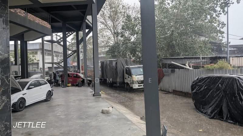 Warehouse for Sale in Kawasan Perindustrian Klang Utama (Kapar) - Tom Lee - Exterior - PropertyGuru.com.my