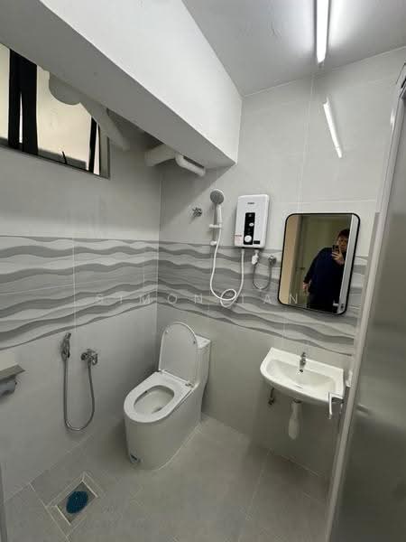Apartment for Rent at Chin Woo Court - Simon Tan - Bathroom - PropertyGuru.com.my