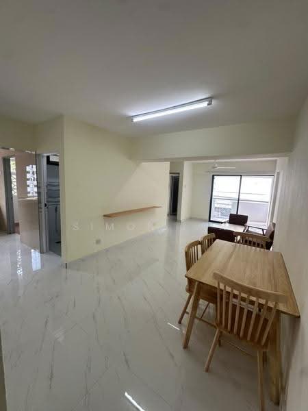 Apartment for Rent at Chin Woo Court - Simon Tan - Living Room - PropertyGuru.com.my
