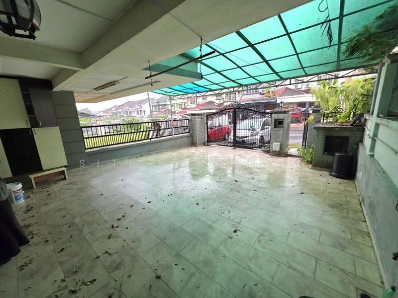Rumah Teres 2-Tingkat untuk Dijual di Bukit Rahman Putra (Sungai Buloh) - SITI KHAIRIYAH JAAFAR - Exterior - PropertyGuru.com.my