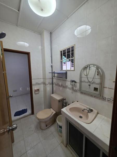 Rumah Teres 2-Tingkat untuk Dijual di Bukit Rahman Putra (Sungai Buloh) - SITI KHAIRIYAH JAAFAR - PropertyGuru.com.my