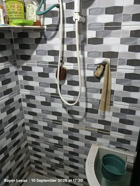 Rumah Teres 2-Tingkat untuk Disewa di Bayan Baru (Penang) - Chien Khek Ng - Bathroom - PropertyGuru.com.my