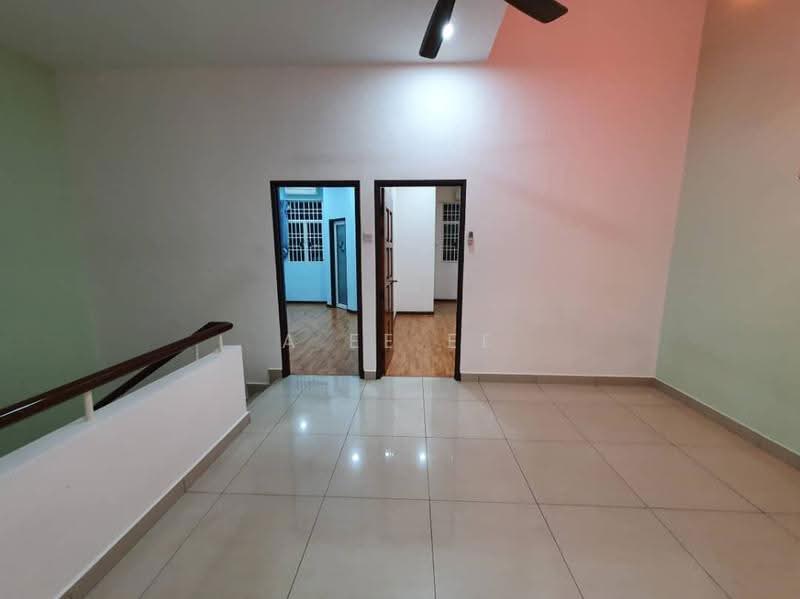 Rumah Teres 3-Tingkat untuk Dijual di Island Glades (Jelutong) - A Ee Ee - Interior - PropertyGuru.com.my
