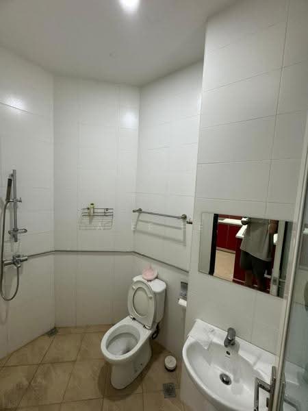Rumah Teres 3-Tingkat untuk Dijual di Island Glades (Jelutong) - A Ee Ee - Bathroom - PropertyGuru.com.my