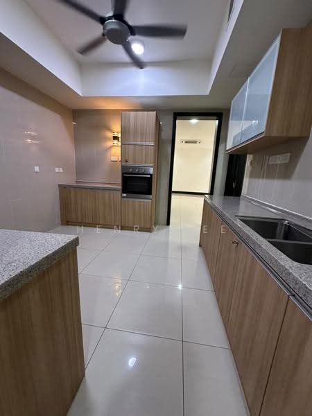 Condominium for Rent at Mont Kiara Aman - Henry Lee - Kitchen - PropertyGuru.com.my