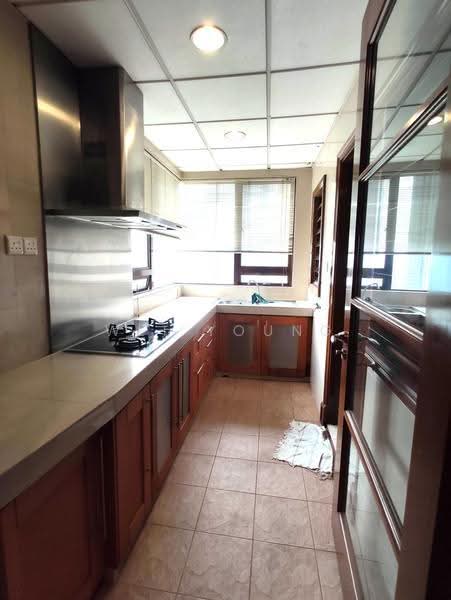 Condominium for Sale at Mont Kiara Damai Resort Condominium - Wei Young - Kitchen - PropertyGuru.com.my