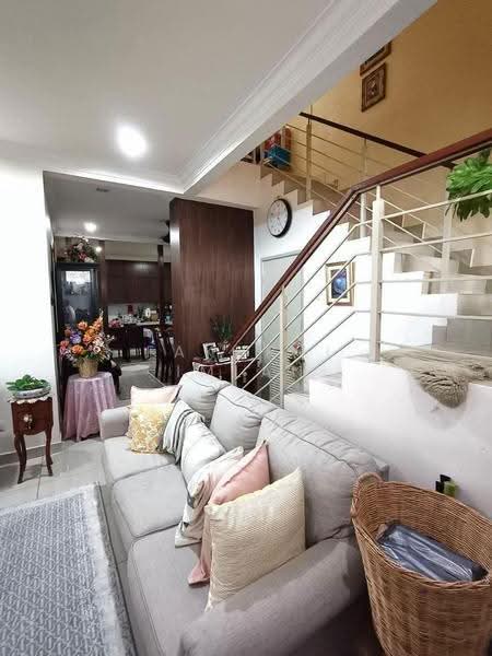 Rumah Kluster untuk Dijual di Taman Adda Heights (Tebrau) - Fakhrul Imlan - Living Room - PropertyGuru.com.my