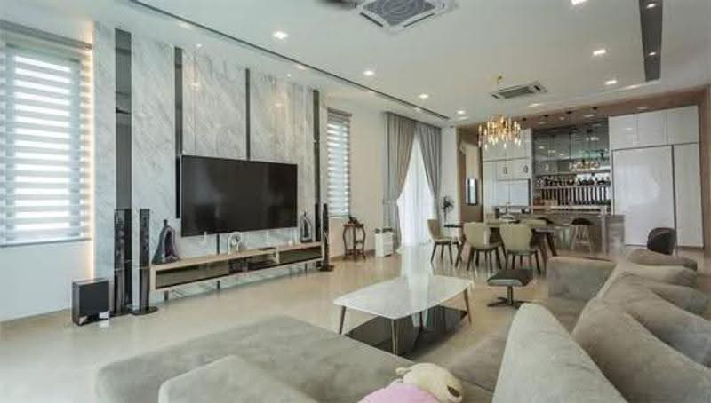 2-storey Terraced House for Sale in Puchong (Selangor) - Jolly Chai - Living Room - PropertyGuru.com.my