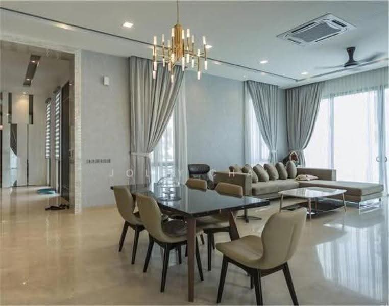 2-storey Terraced House for Sale in Puchong (Selangor) - Jolly Chai - Living Room - PropertyGuru.com.my