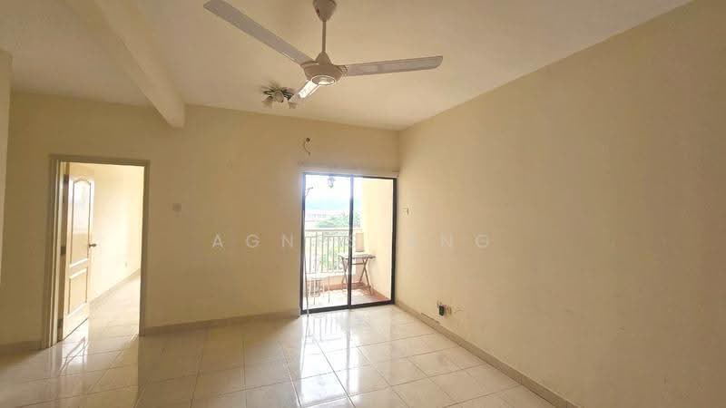 Kondominium untuk Dijual di Pelangi Utama - Agnes Ang - Living Room - PropertyGuru.com.my