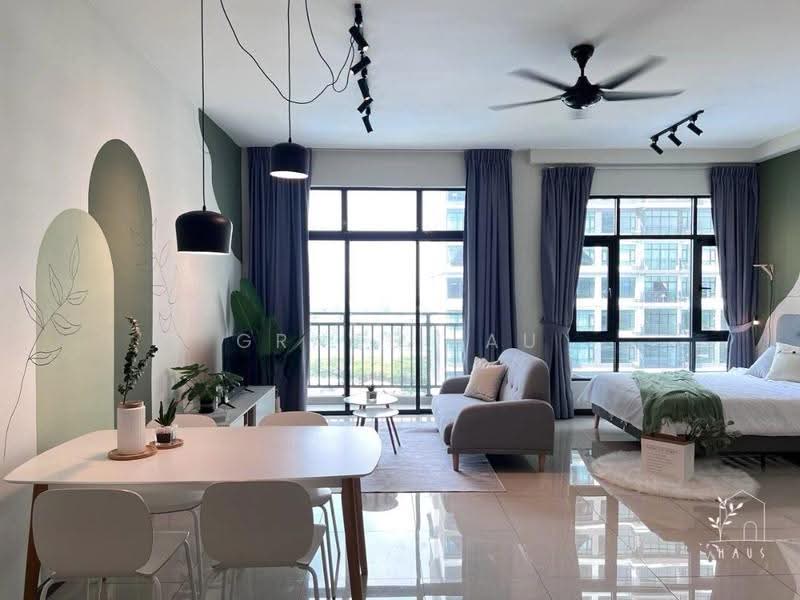Kediaman Servis untuk Disewa di Molek Regency - Grace Lau - Living Room - PropertyGuru.com.my