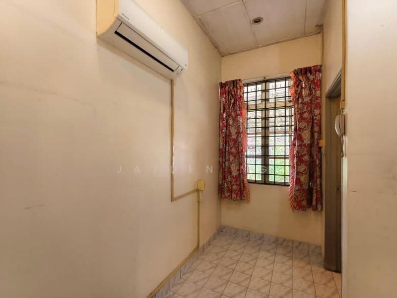 1-storey Terraced House for Sale in Taman Bukit Rinting (Masai) - Jayden Ng - Interior - PropertyGuru.com.my