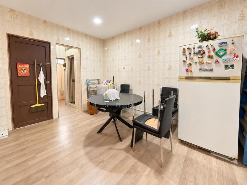 Rumah Teres 2-Tingkat untuk Dijual di Taman Kolam Air (Johor Bahru) - Wilson Aw - Interior - PropertyGuru.com.my