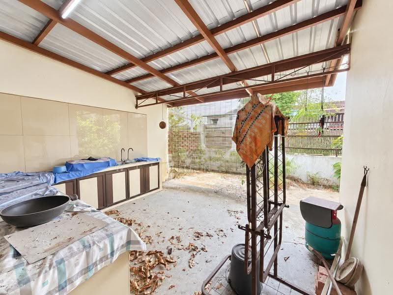 Rumah Teres 2-Tingkat untuk Dijual di Taman Kolam Air (Johor Bahru) - Wilson Aw - Kitchen - PropertyGuru.com.my