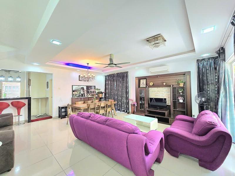 Rumah Teres 2-Tingkat untuk Dijual di Bandar Baru Bangi (Selangor) - Aiman Allam - Living Room - PropertyGuru.com.my