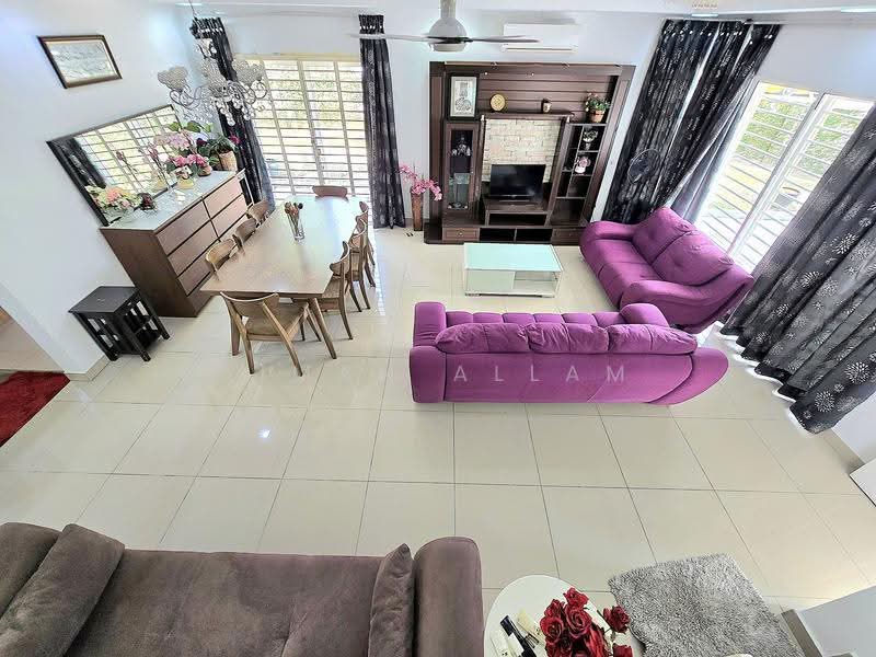 Rumah Teres 2-Tingkat untuk Dijual di Bandar Baru Bangi (Selangor) - Aiman Allam - Living Room - PropertyGuru.com.my