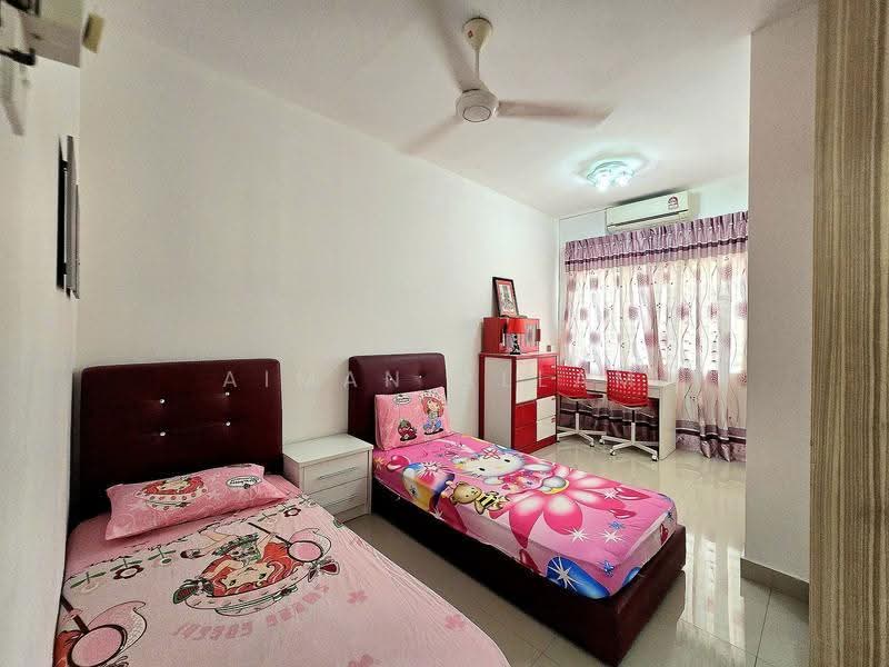 Rumah Teres 2-Tingkat untuk Dijual di Bandar Baru Bangi (Selangor) - Aiman Allam - Bedroom - PropertyGuru.com.my