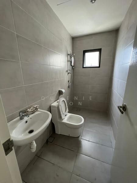 Kondominium untuk Dijual di Novus - Queenie Goon - Bathroom - PropertyGuru.com.my