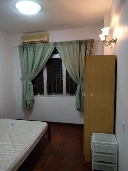 Kondominium untuk Disewa di Azuria Condominium - Eric Kang - Bedroom - PropertyGuru.com.my