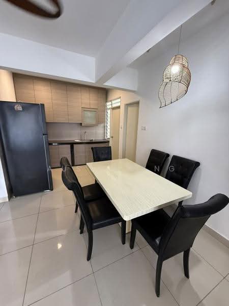 Kediaman Servis untuk Disewa di D'Putra Suites - Austing Ng - Kitchen - PropertyGuru.com.my