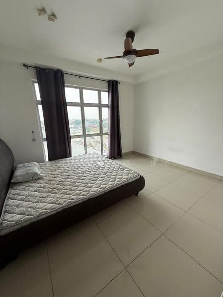 Kediaman Servis untuk Disewa di D'Putra Suites - Austing Ng - Bedroom - PropertyGuru.com.my