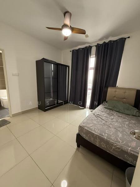 Kediaman Servis untuk Disewa di D'Putra Suites - Austing Ng - Bedroom - PropertyGuru.com.my