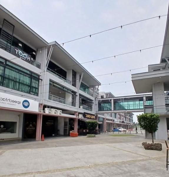Shop / Office untuk Dijual di Johor Bahru (Johor) - Alice Goh - Exterior - PropertyGuru.com.my