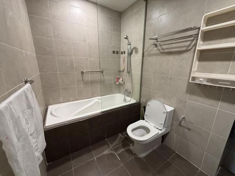 Kediaman Servis untuk Disewa di One Residency - Lee Kah Shing - Bathroom - PropertyGuru.com.my