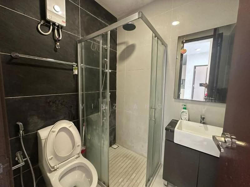 Condominium for Rent at Lovell @ Country Garden Danga Bay - Vinz Ang - PropertyGuru.com.my