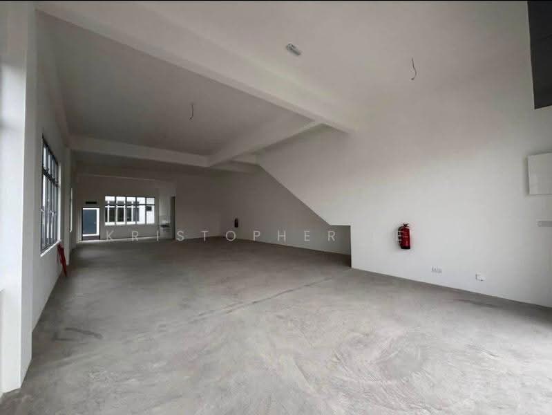 Shop / Office untuk Dijual di Indahpura Industrial Park (Kulai) - Kristopher Lee - Interior - PropertyGuru.com.my
