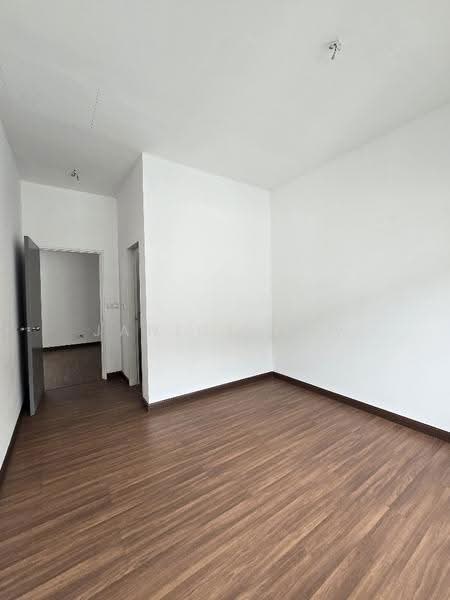 2-storey Terraced House for Sale in Setia Alam (Selangor) - Janice Low - Bedroom 3 - PropertyGuru.com.my