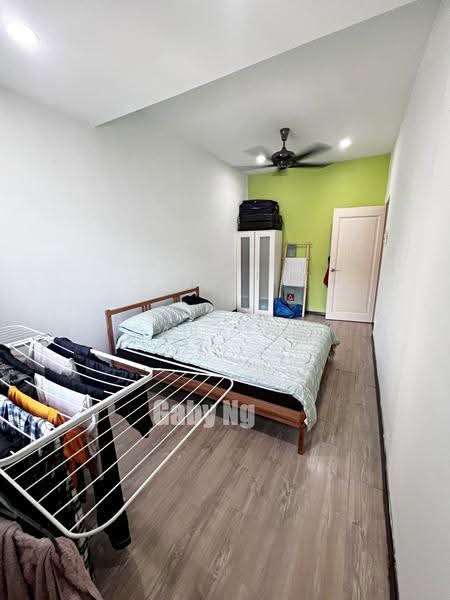 Rumah Teres 2-Tingkat untuk Dijual di Alam Damai (Cheras) - Gaby Ng - Bedroom - PropertyGuru.com.my