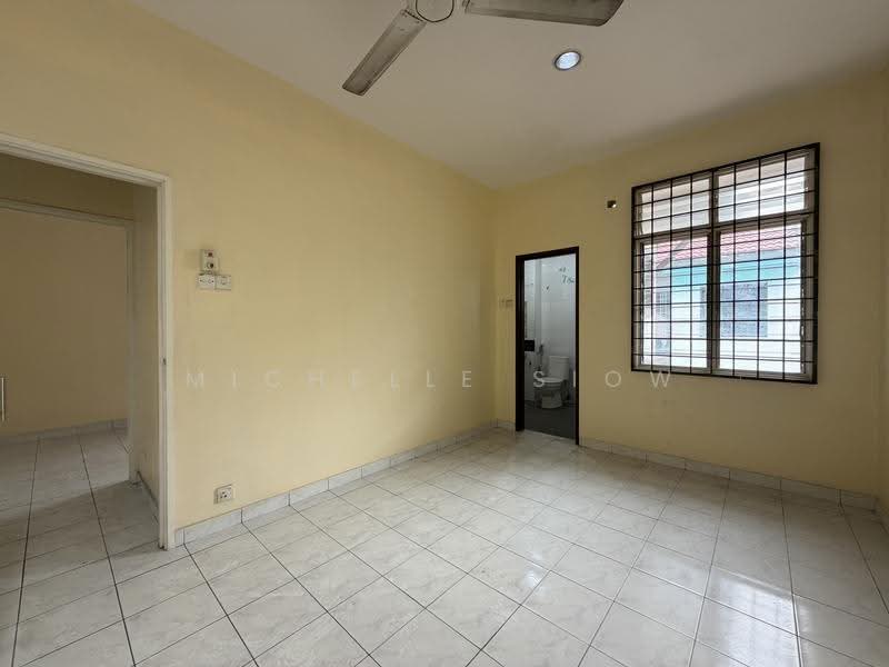 2-storey Terraced House for Sale in Bandar Tun Hussein Onn (Cheras) - Michelle Siow - Interior - PropertyGuru.com.my