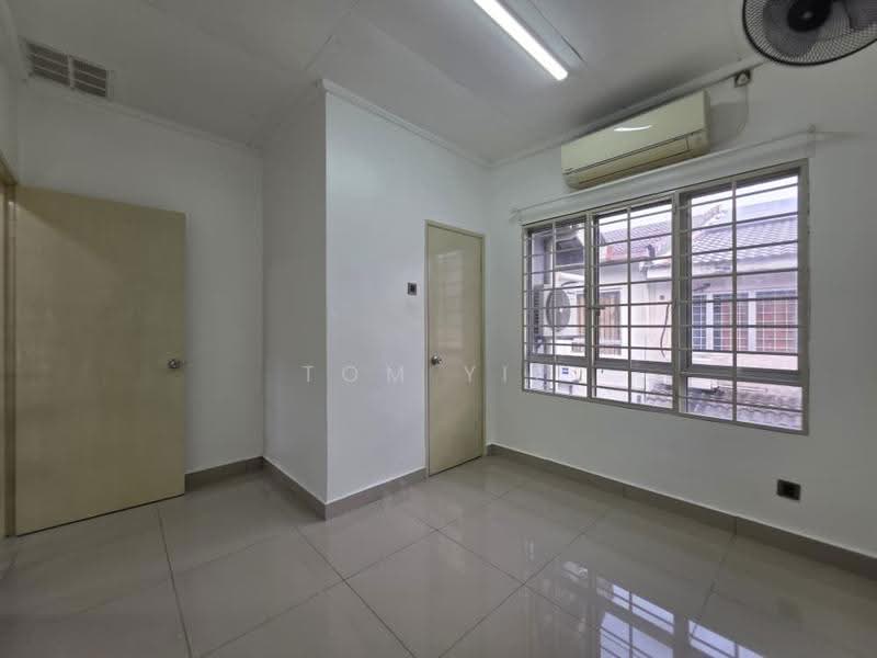2-storey Terraced House for Sale in Subang Bestari (Shah Alam) - Tom Yip - Interior - PropertyGuru.com.my