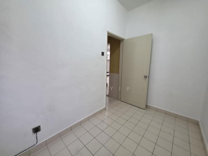 2-storey Terraced House for Sale in Subang Bestari (Shah Alam) - Tom Yip - Interior - PropertyGuru.com.my