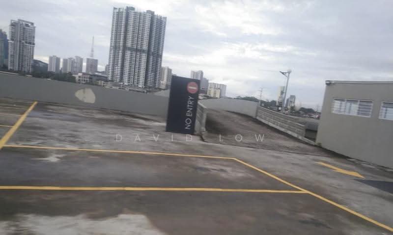 Kilang untuk Disewa di Taman Bukit Maluri (Kepong) - David Low - Car Park - PropertyGuru.com.my