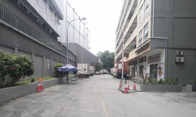 Kilang untuk Disewa di Taman Bukit Maluri (Kepong) - David Low - Exterior - PropertyGuru.com.my