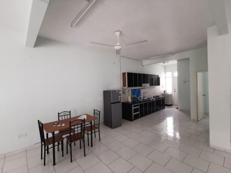 Rumah Teres 2-Tingkat untuk Disewa di Bukit Indah (Iskandar Puteri (Nusajaya)) - Fion Teow - Kitchen - PropertyGuru.com.my