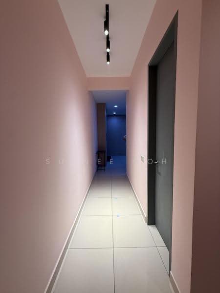 Kediaman Servis untuk Disewa di Fortune Centra - Su Nee Goh - Corridor - PropertyGuru.com.my