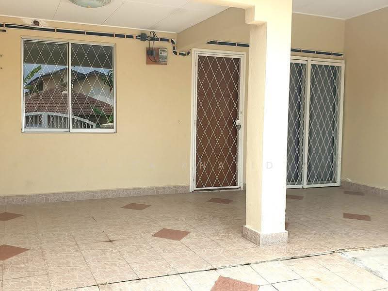 1-storey Terraced House for Sale in Taman Desa Vista (Dengkil) - Liza Khalid - PropertyGuru.com.my