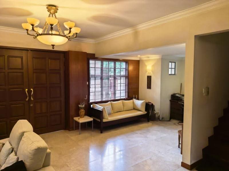 Semi-Detached House for Sale in Taman Yarl (Jalan Klang Lama (Old Klang Road)) - JK Lau - Living Room - PropertyGuru.com.my