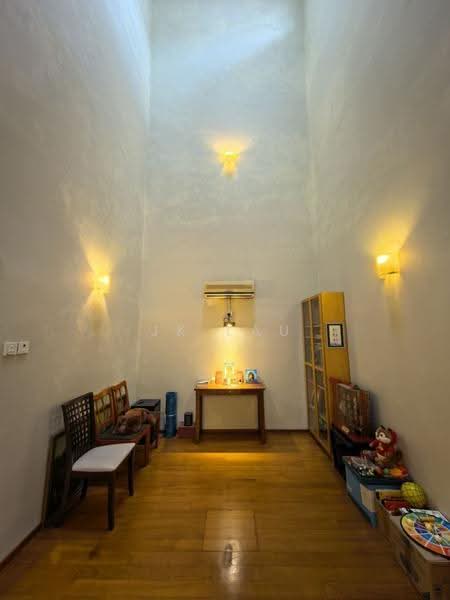 Semi-Detached House for Sale in Taman Yarl (Jalan Klang Lama (Old Klang Road)) - JK Lau - PropertyGuru.com.my