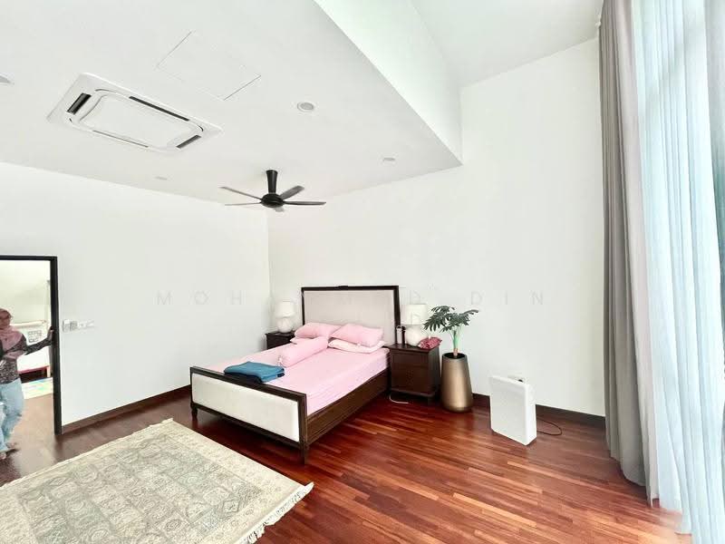 2-storey Terraced House for Sale in Cyberjaya (Selangor) - Mohammad Din Majid - Bedroom - PropertyGuru.com.my